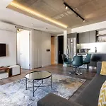 The Signature 410:Central Modern Aprt With Parking