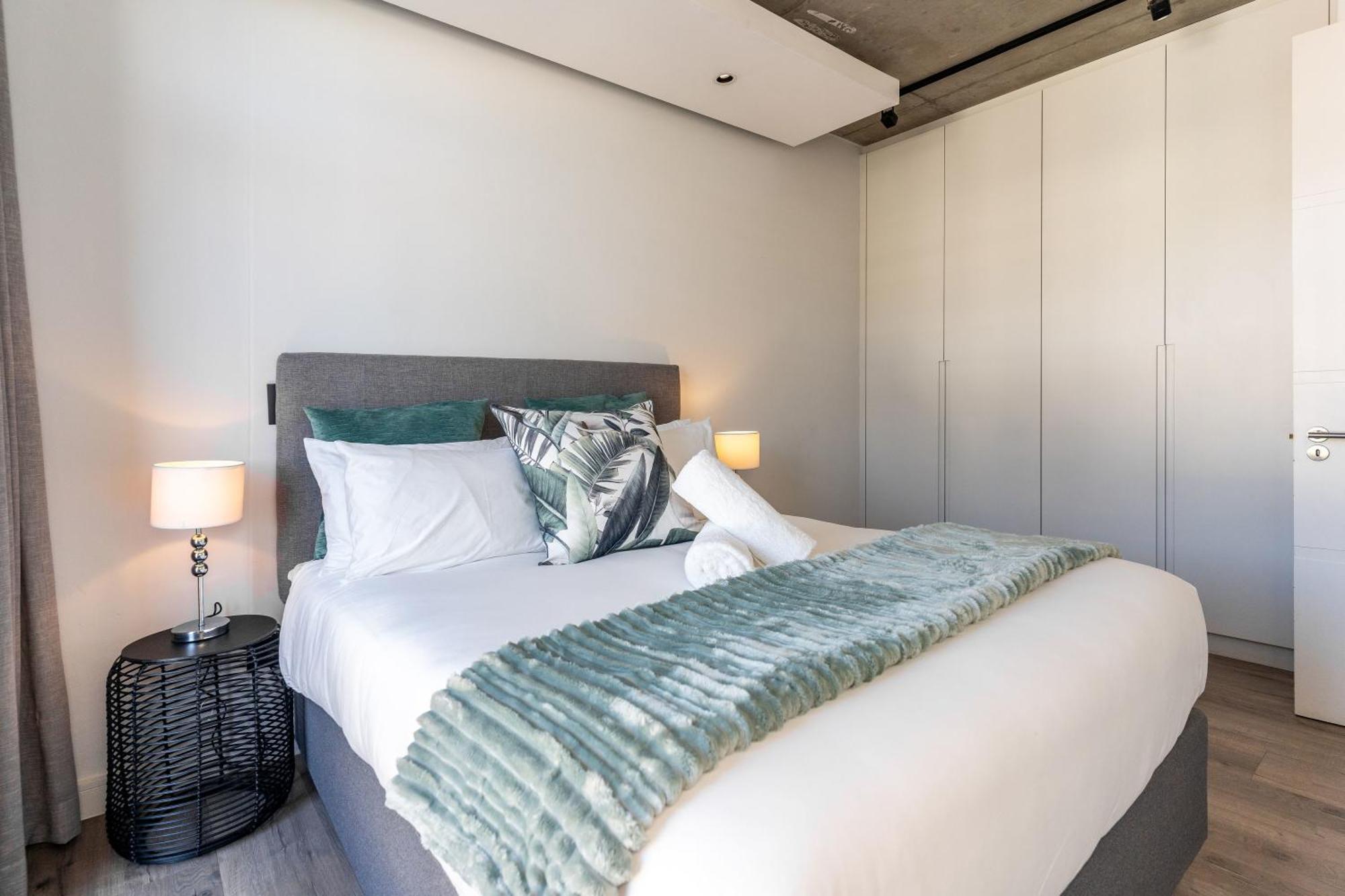 The Signature 410:central Modern Aprt With Parking * Cape Town